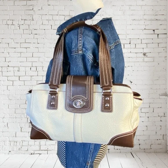 2009 Coach Hampton White Chocolate Brown Turnlock Satchel Shoulder Bag - Picture 5 of 17